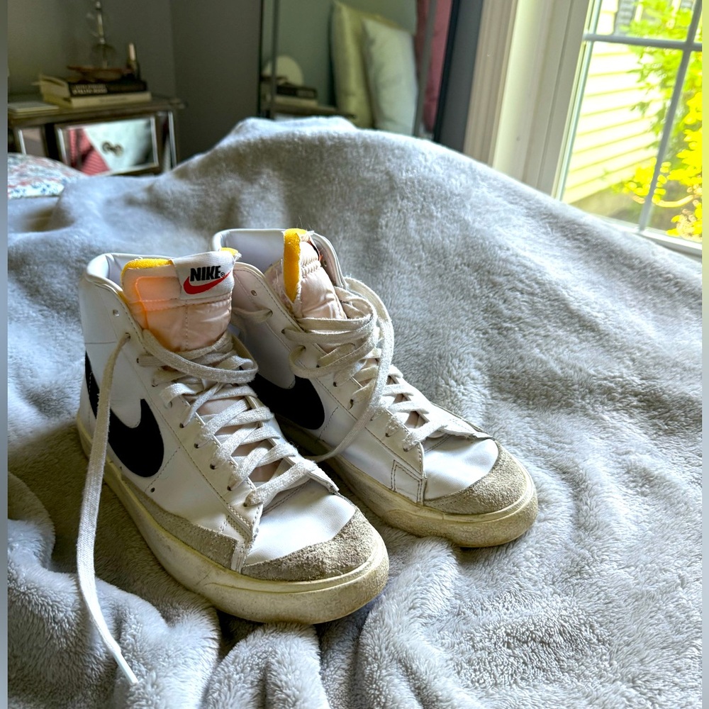 Nike High-Top Sneakers with Black and Yellow Accents